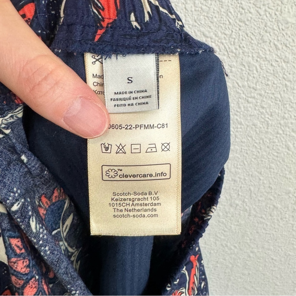 Scotch & Soda Men's Small Floral Blue Printed Summer Shorts Beach Relaxed fit - Picture 4 of 10